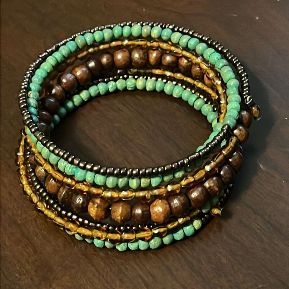 BOHO Beaded Wrap Bracelet!!! NWOT - Picture 2 of 5
